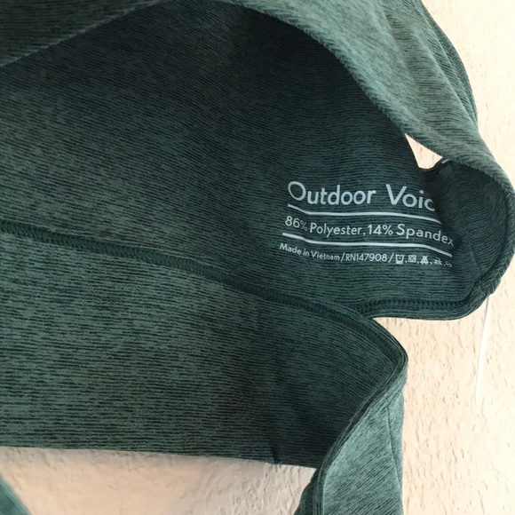 Outdoor Voices Slashback Crop, NWT. Xs - Picture 8 of 8